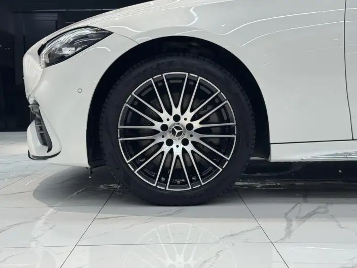 Mercedes-Benz C-Class 2025 Model C 260 L Sports Edition – фото 7
