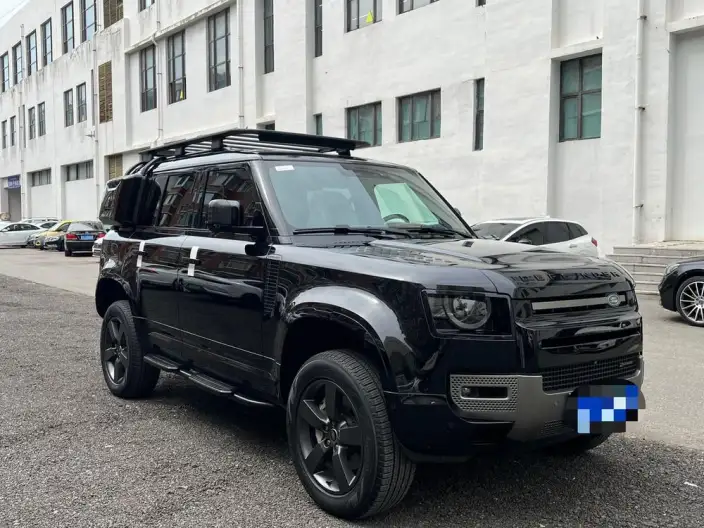 Land Rover Defender 2023 Model Facelift 110 P400 X-Dynamic HSE – фото 3