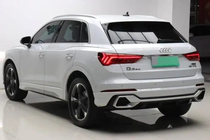 AUDI Q3 2024 Model 35 TFSI Fashion Dynamic Model – фото 4