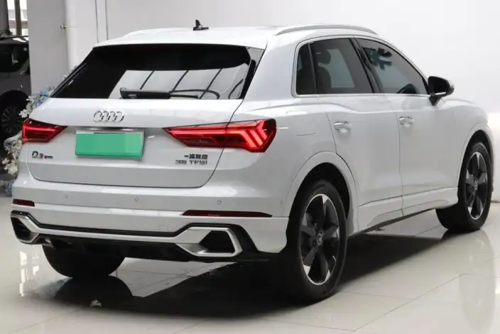 AUDI Q3 2024 Model 35 TFSI Fashion Dynamic Model – фото 6