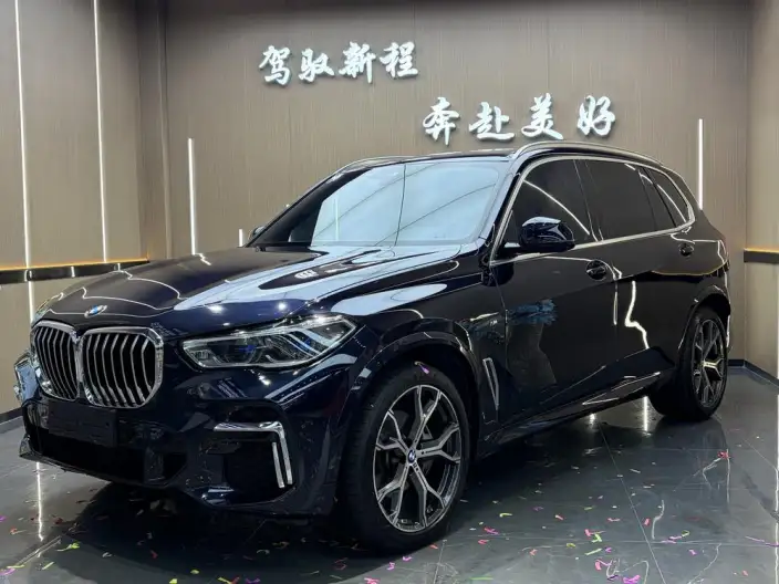 BMW X5 2022 Model xDrive 40Li M Sports Set – фото 1