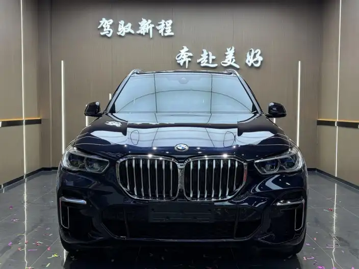 BMW X5 2022 Model xDrive 40Li M Sports Set – фото 2