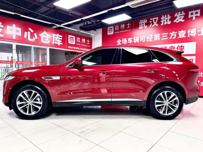 Jaguar F-PACE 2021 Model 250PS – фото 4