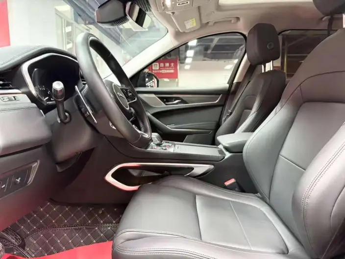 Jaguar F-PACE 2021 Model 250PS – фото 8