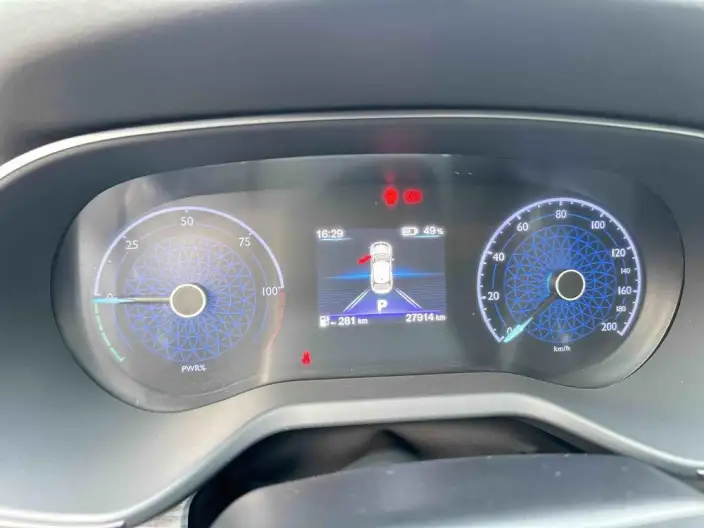 Hongqi E-QM5 2024 Model 610KM PLUS Edition 100kW – фото 8