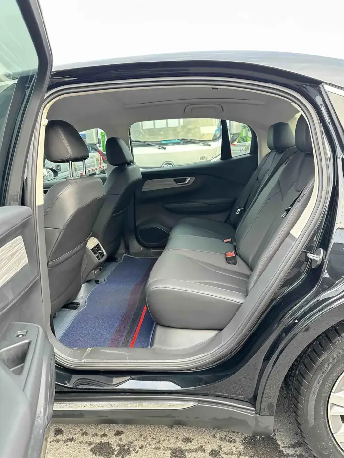 Hongqi E-QM5 2024 Model 610KM PLUS Edition 100kW – фото 10