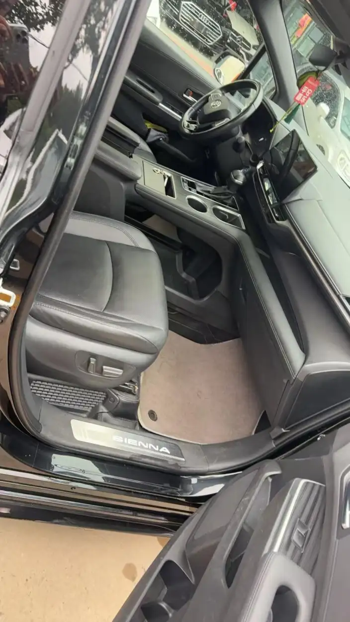 Toyota Sienna 2024 Model Hybrid 2.5L Supreme Edition – фото 6