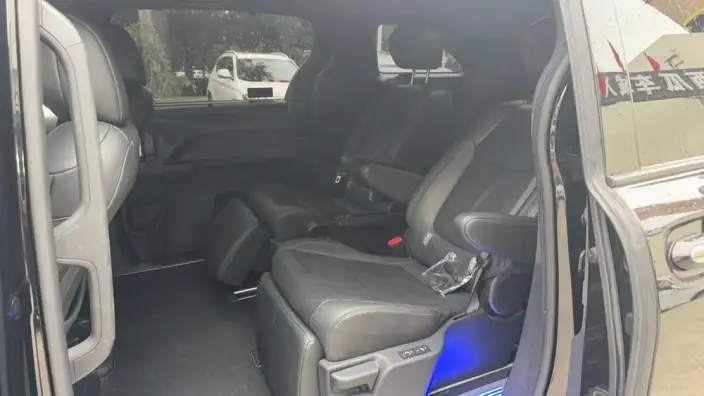 Toyota Sienna 2024 Model Hybrid 2.5L Supreme Edition – фото 9