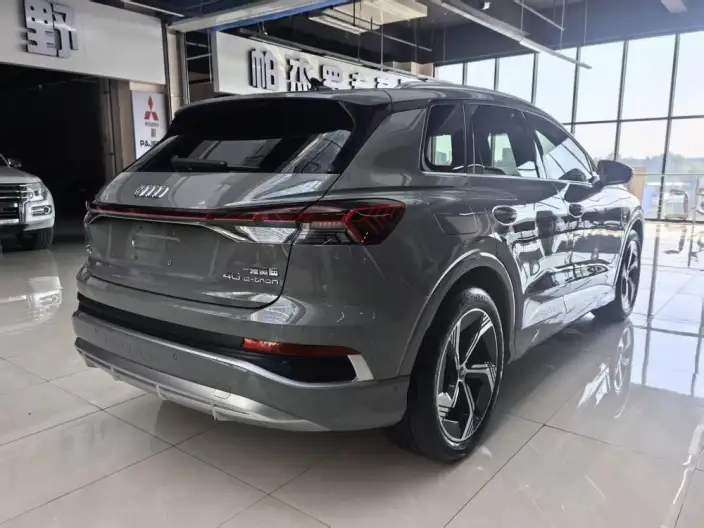 Audi Q4 e-tron 2023 Model 40 e-tron Genesis Edition – фото 6