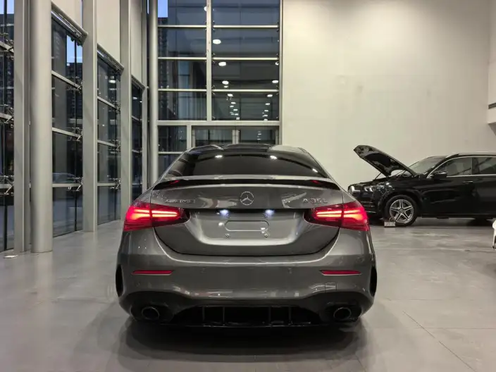 Mercedes-Benz A-Class AMG 2024 Model Facelift AMG A 35 L 4MATIC – фото 5