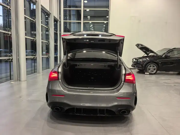 Mercedes-Benz A-Class AMG 2024 Model Facelift AMG A 35 L 4MATIC – фото 9