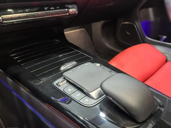 Mercedes-Benz A-Class AMG 2024 Model Facelift AMG A 35 L 4MATIC – фото 10