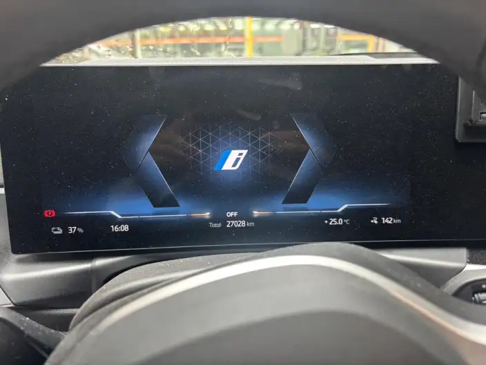 BMW i3 2023 Model eDrive35L – фото 8