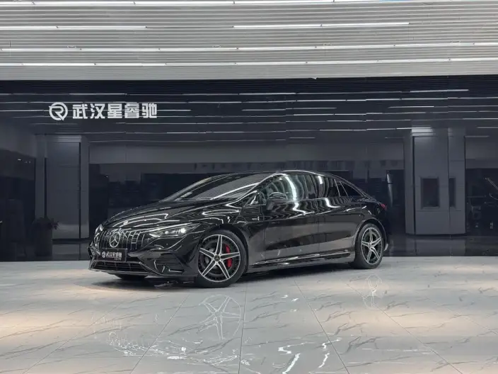 Mercedes-Benz EQE AMG 2023 Model EQE 53 4MATIC+ – фото 1