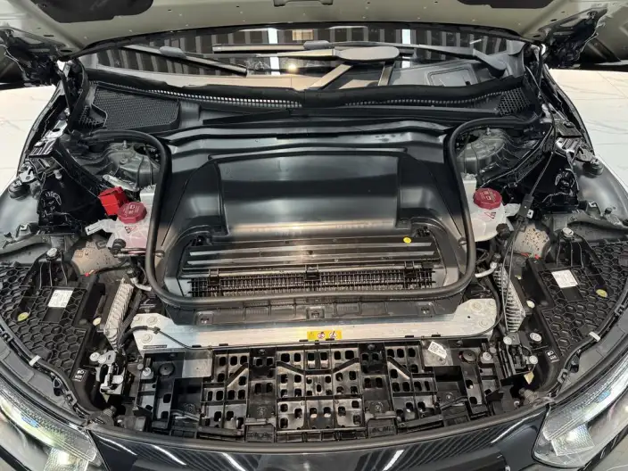 Mercedes-Benz EQE AMG 2023 Model EQE 53 4MATIC+ – фото 6