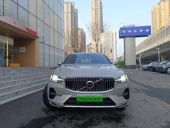 Volvo XC60 PHEV 2024 Model T8 4WD Long Battery Life Pro Smart Elegance Deluxe Edition – фото 2