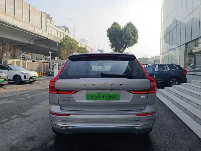 Volvo XC60 PHEV 2024 Model T8 4WD Long Battery Life Pro Smart Elegance Deluxe Edition – фото 6