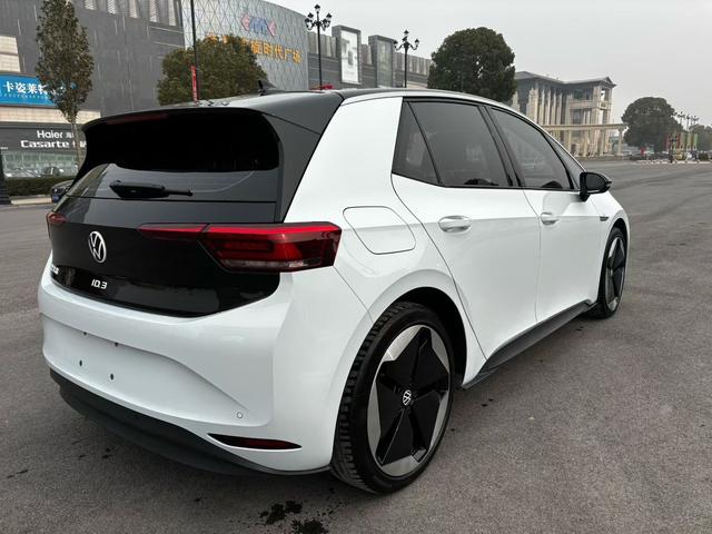 Volkswagen ID.3 Раздел 2023 Upgrade Extreme Wisdom Edition – фото 3