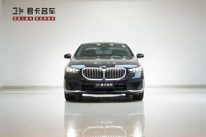 BMW 5 Series 2025 Model 530Li Leading Model Luxury Set – фото 2