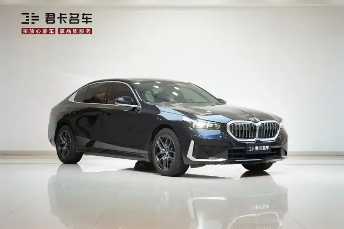 BMW 5 Series 2025 Model 530Li Leading Model Luxury Set – фото 3