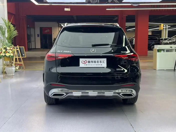 Mercedes-Benz GLC 2026 Model GLC 260 L 4MATIC Luxury Model 5 seat – фото 5