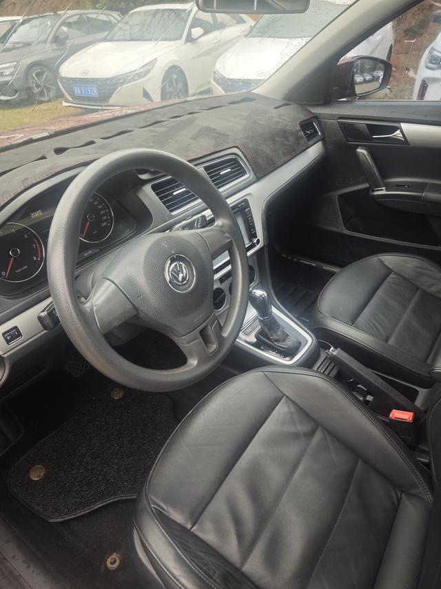 Volkswagen Lamando 2013 1.6L Automatic Comfort – фото 4