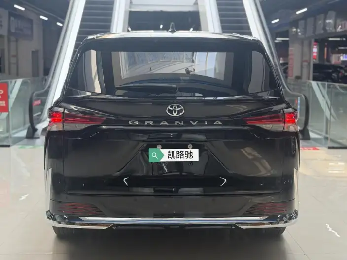 Granvia 2024 Model Intelligent Hybrid 2.5L 2WD Comfort Edition – фото 5