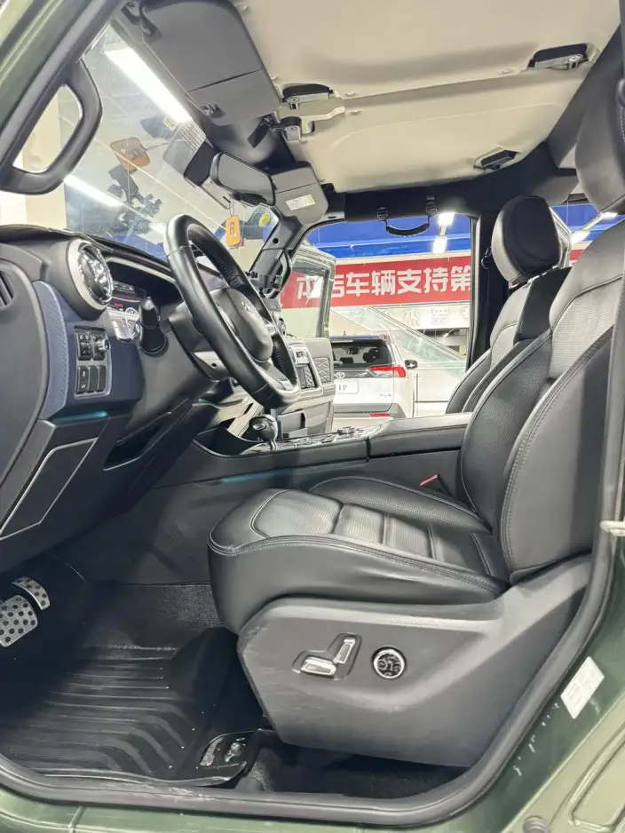 BAIC BJ40 2020 Model 2.3T Automatic 4WD Rainforest Crossing Edition – фото 10