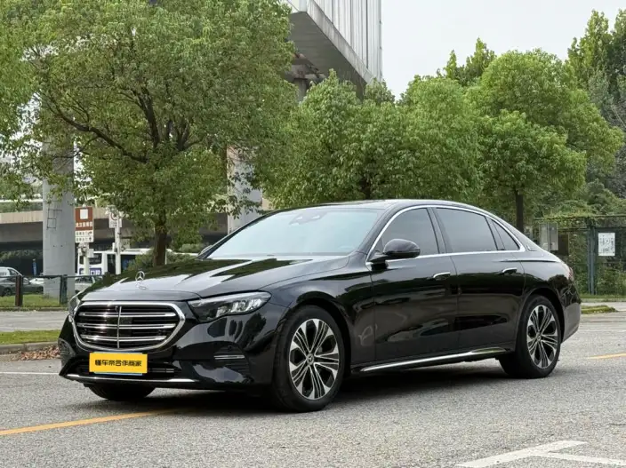 Mercedes-Benz E-Class 2025 Model Facelift E 300 L Luxury Model sedan