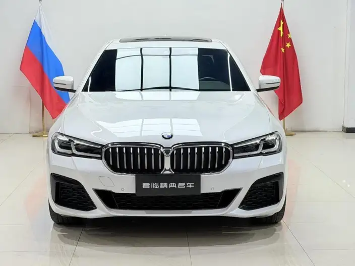 BMW 5 Series 2022 Model Facelift II 525Li M Sports Set – фото 2