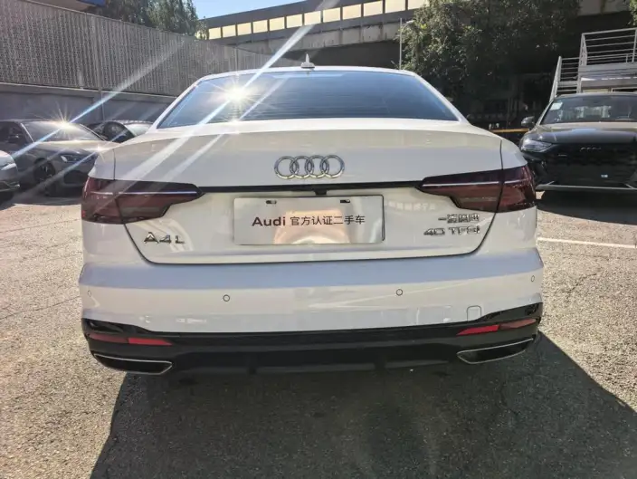 Audi A4 L 2023 Model 40 TFSI Luxury Dynamic Model – фото 4