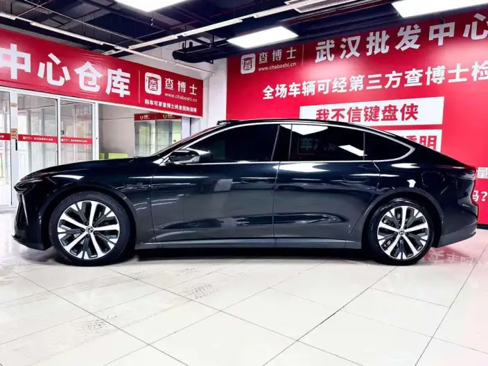 NIO ET7 2023 Model 75kWh – фото 3