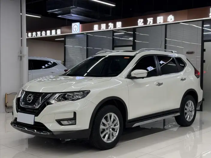 Nissan X-Trail 2022 Model Facelift 2.0L 2WD Smart Connect Comfort Edition – фото 1