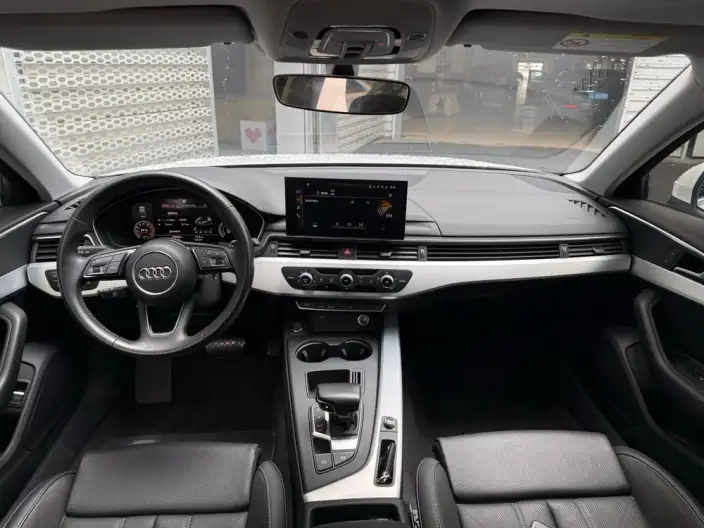 Audi A4 L 2020 Model 40 TFSI Fashion Dynamic Model – фото 5