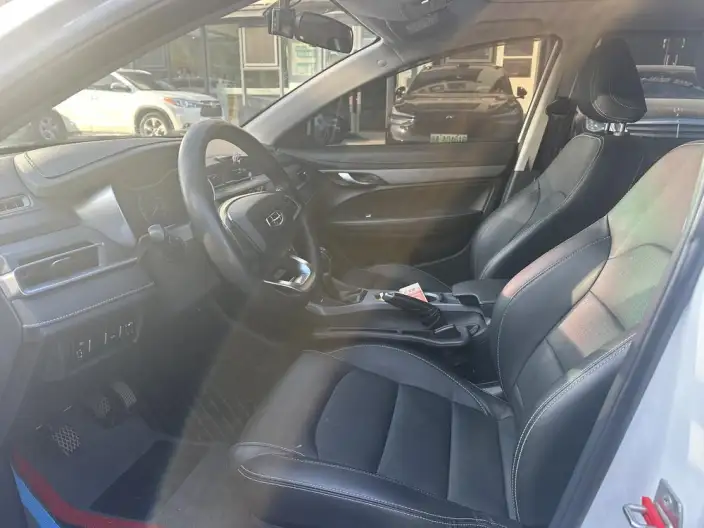 Geely Emgrand 2021 Model UP 1.5L Manual Luxury Model – фото 8