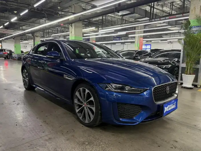 Jaguar XE L 2020 Model 2.0T 250PS SE Technology Edition Youya Edition – фото 3
