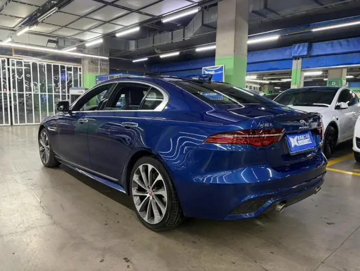 Jaguar XE L 2020 Model 2.0T 250PS SE Technology Edition Youya Edition – фото 4