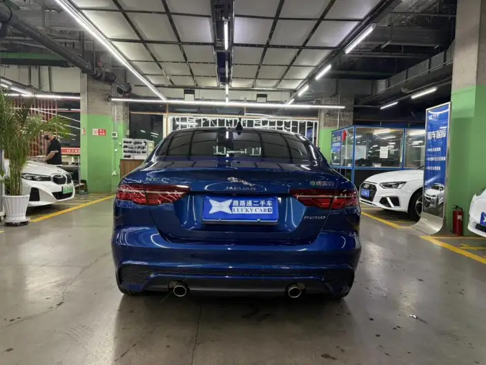 Jaguar XE L 2020 Model 2.0T 250PS SE Technology Edition Youya Edition – фото 5