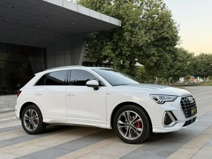 AUDI Q3 2022 Model 35 TFSI Fashion Dynamic Model – фото 3