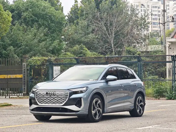 Audi Q4 e-tron 2024 Model 40 e-tron Chuangxing Edition – фото 1