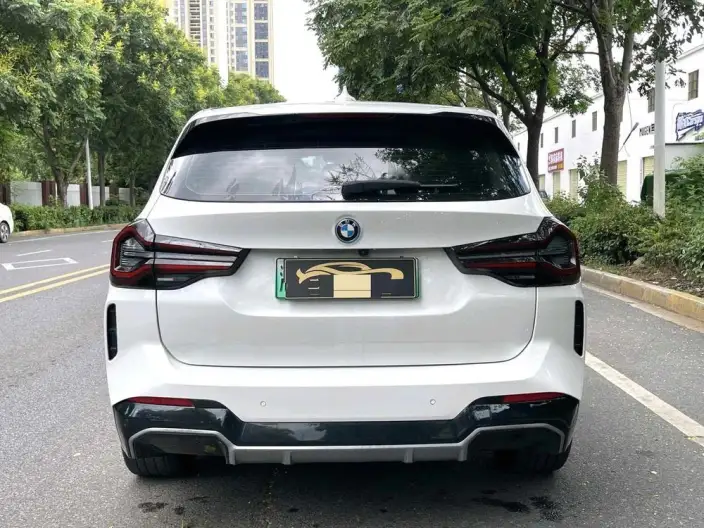 BMW iX3 2022 Model Facelift Leading Model – фото 4