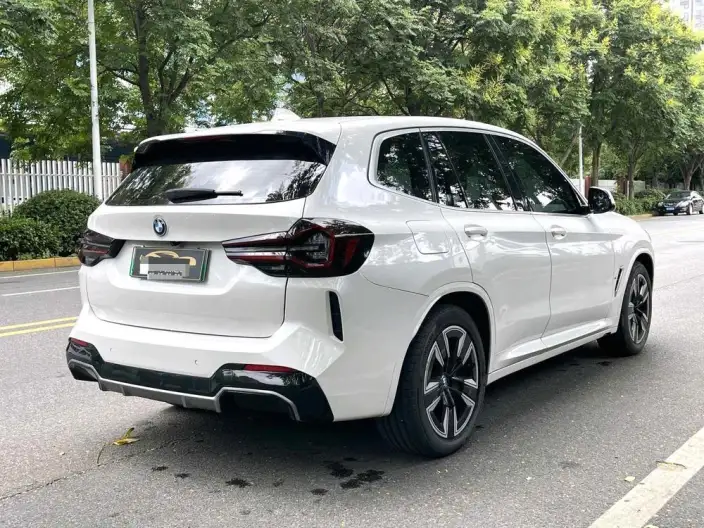 BMW iX3 2022 Model Facelift Leading Model – фото 5