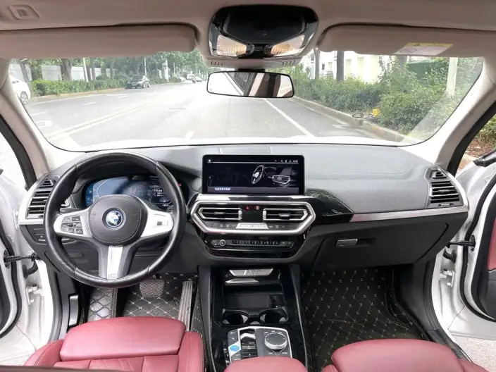 BMW iX3 2022 Model Facelift Leading Model – фото 9