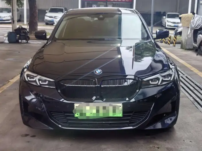 BMW i3 2023 Model eDrive35L – фото 2