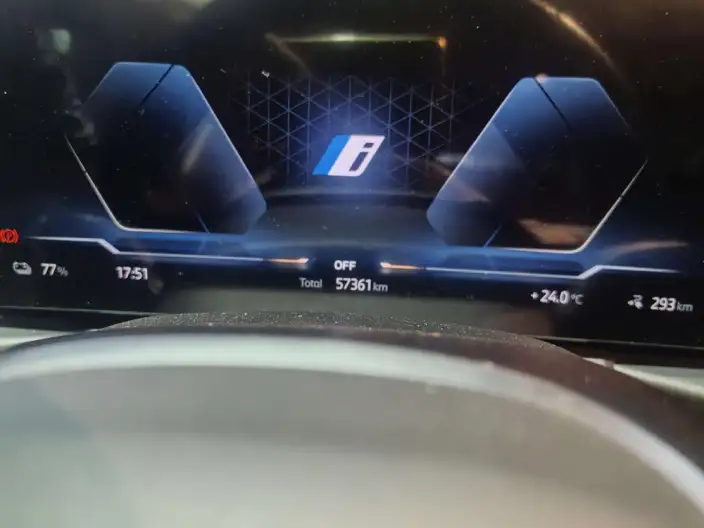 BMW i3 2023 Model eDrive35L – фото 9