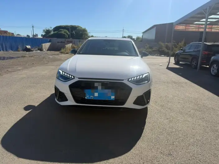 Audi A4 L 2022 Model 40 TFSI Luxury Dynamic Model – фото 2