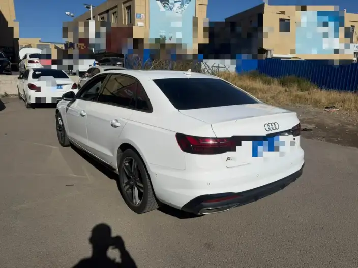 Audi A4 L 2022 Model 40 TFSI Luxury Dynamic Model – фото 4