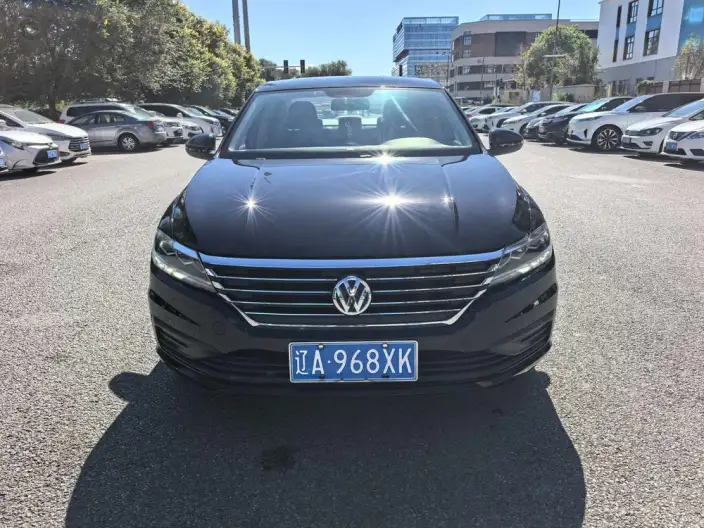 Volkswagen Lavida 2021 Model 1.5L Automatic Fashion edition – фото 2