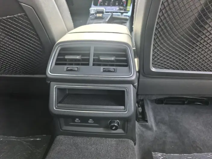 Audi A6L 2023 Model Facelift 40 TFSI Luxury Dynamic Model – фото 9
