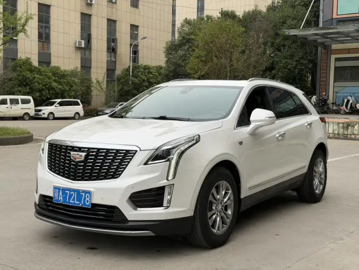 Cadillac XT5 2022 Model 2.0T 2WD Luxury Model – фото 1